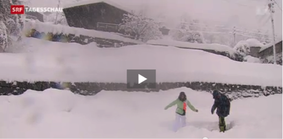 Schnee verursacht Verkehrschaos; SRF Tagesschau vom 26.12.2013